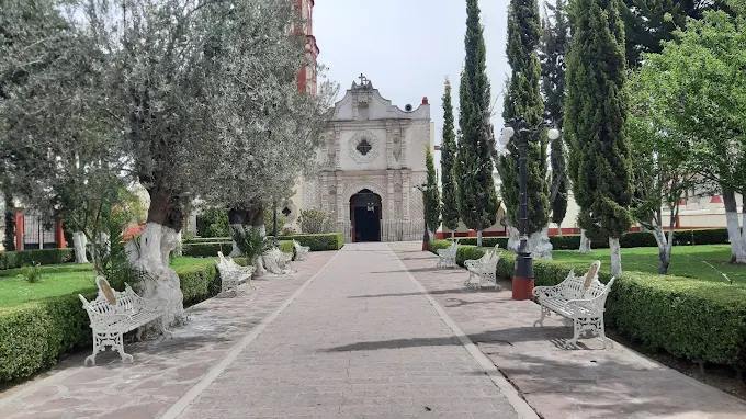 Parroquia de Santiago Apóstol de Cuautlalpan